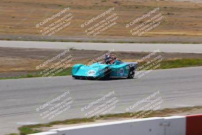 media/Apr-30-2022-CalClub SCCA (Sat) [[98b58ad398]]/Around the Pits/